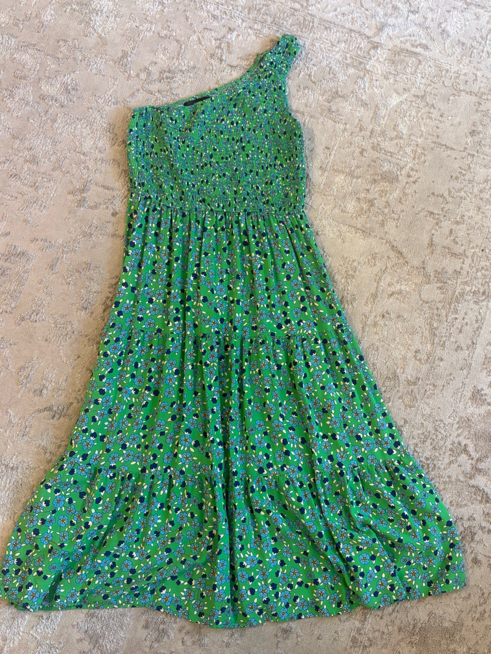 Zcsia midi asymetrical Green Floral Smocked Maxi Dress with pockets
